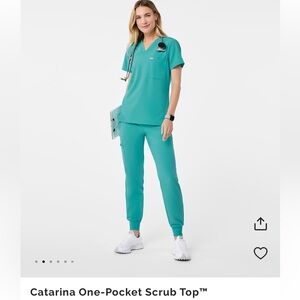 FIGS XL Oasis Caterina One Pocket Scrub Top